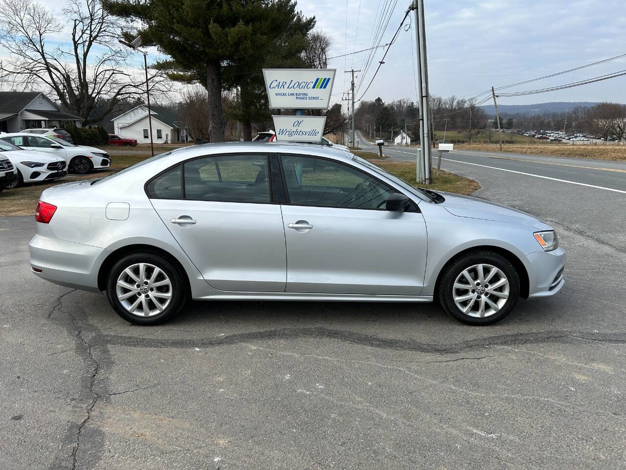 Used 2015 Volkswagen Jetta SE image 8
