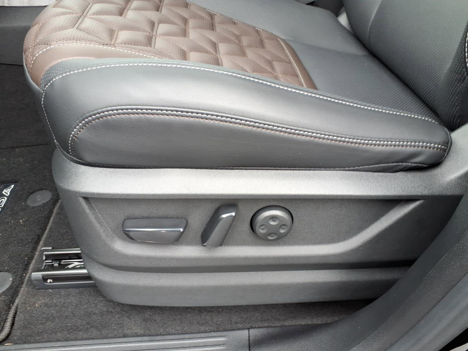 New 2026 Nissan Armada Platinum AWD/4WD image 15
