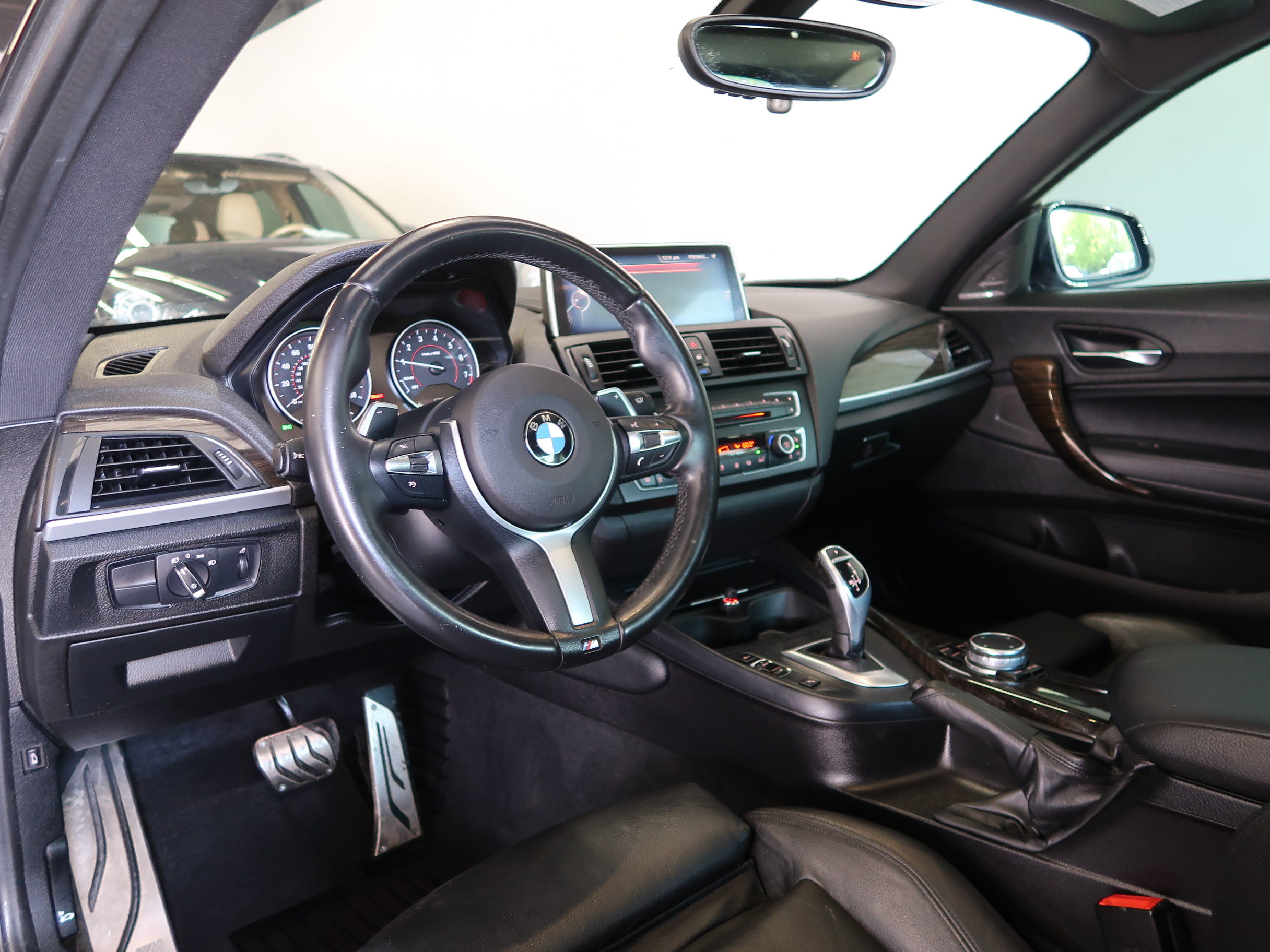 Used 2015 BMW M235i Coupe RWD image 25