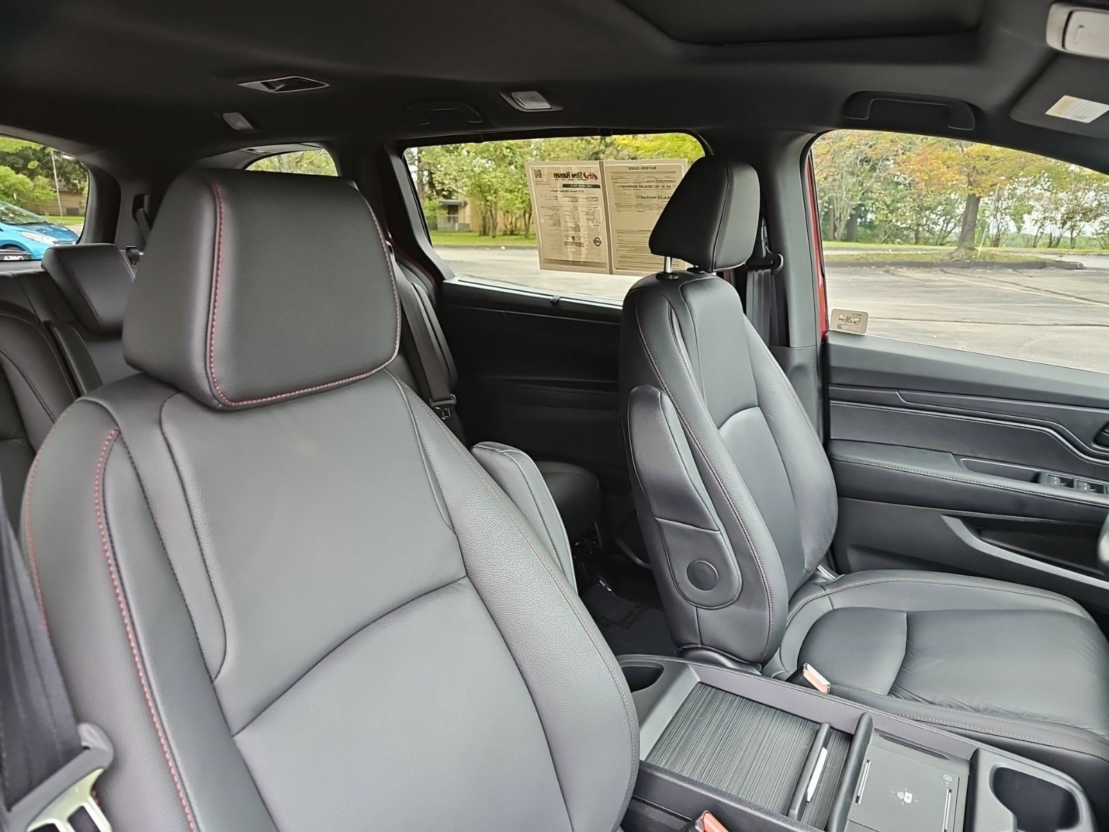 Used 2026 Honda Odyssey Sport-L image 11