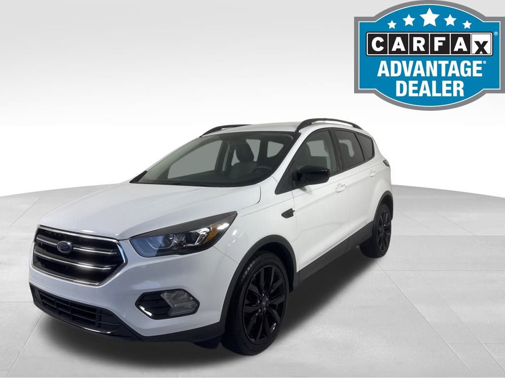 Used 2018 Ford Escape SE w/ SE Sport Appearance Package
