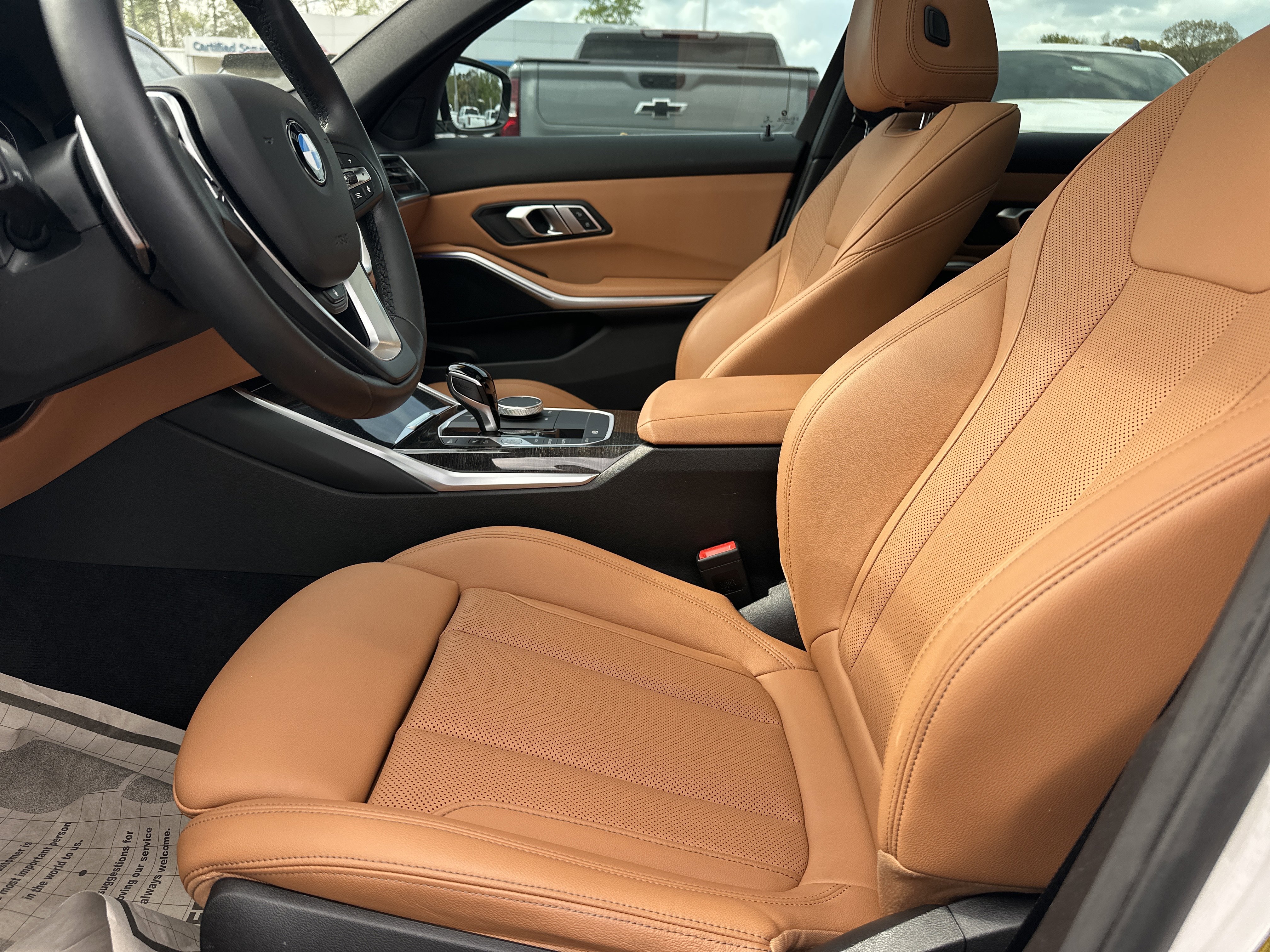 Used 2022 BMW 330i xDrive Sedan w/ Premium Package image 10