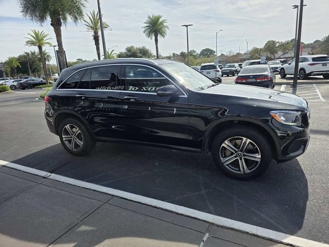 Used 2019 Mercedes-Benz GLC 300 4MATIC image 5