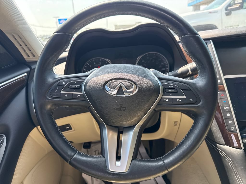 Used 2018 INFINITI Q50 Luxe RWD image 25