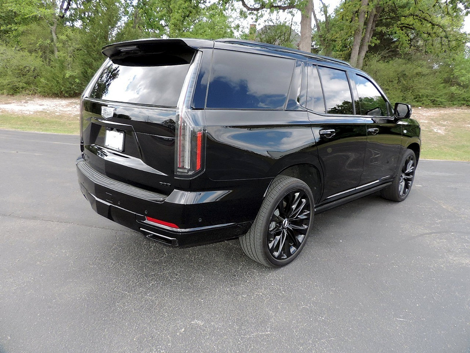 Certified 2026 Cadillac Escalade Platinum Sport image 5