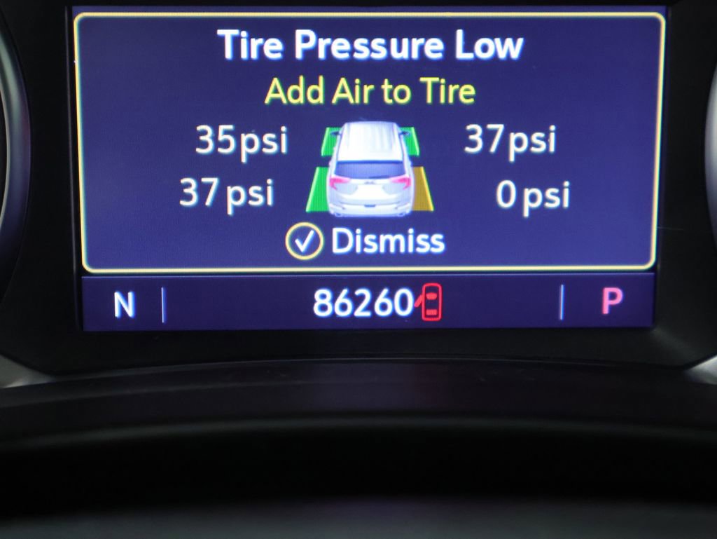 Used 2023 GMC Terrain SLT image 37