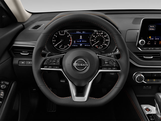 Used 2023 Nissan Altima 2.5 SR FWD image 8