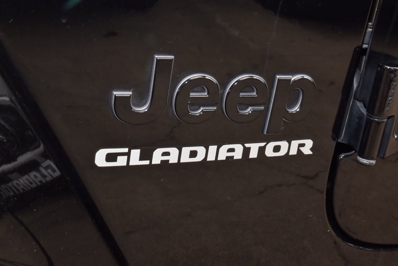 Used 2022 Jeep Gladiator Overland AWD/4WD image 39