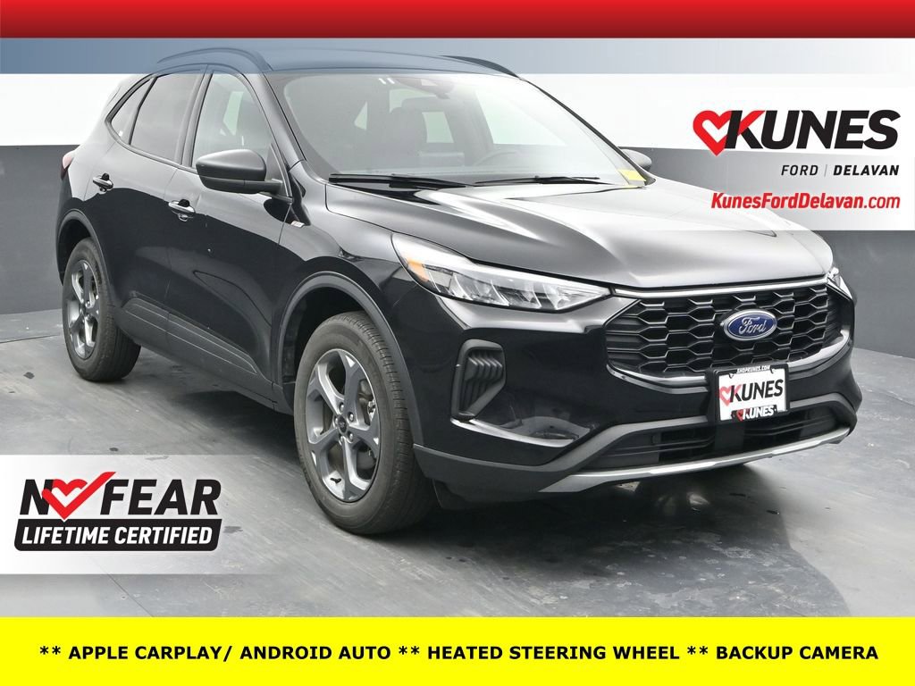 Used 2025 Ford Escape ST-Line image 1