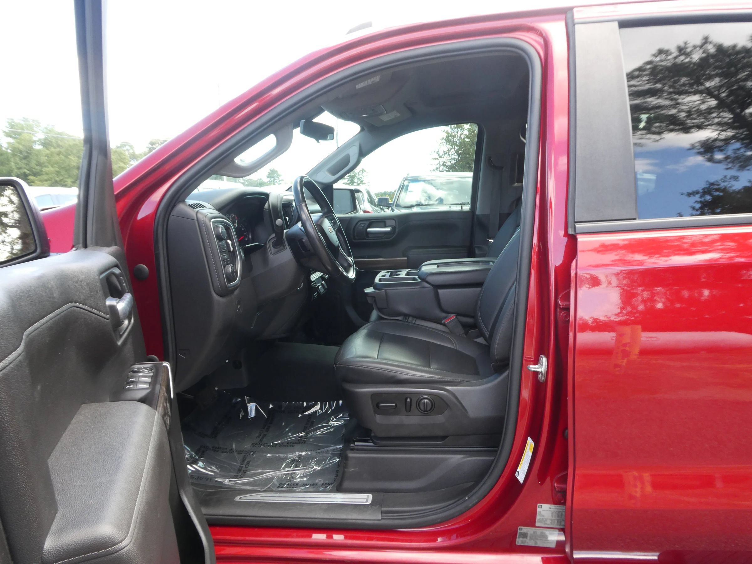 Used 2021 Chevrolet Silverado 1500 LT w/ All Star Edition Plus AWD/4WD image 12