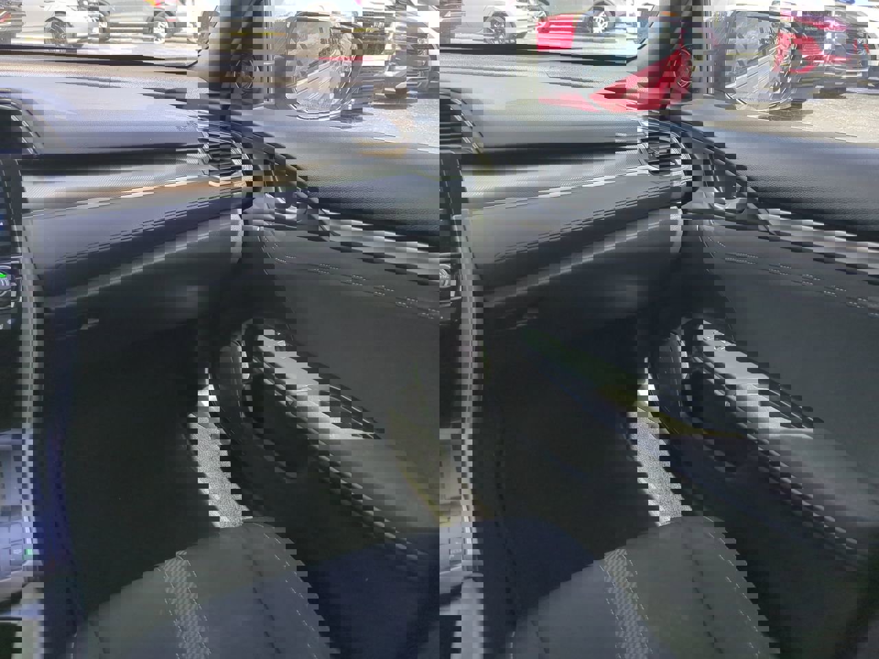 Used 2018 Honda Civic EX image 16