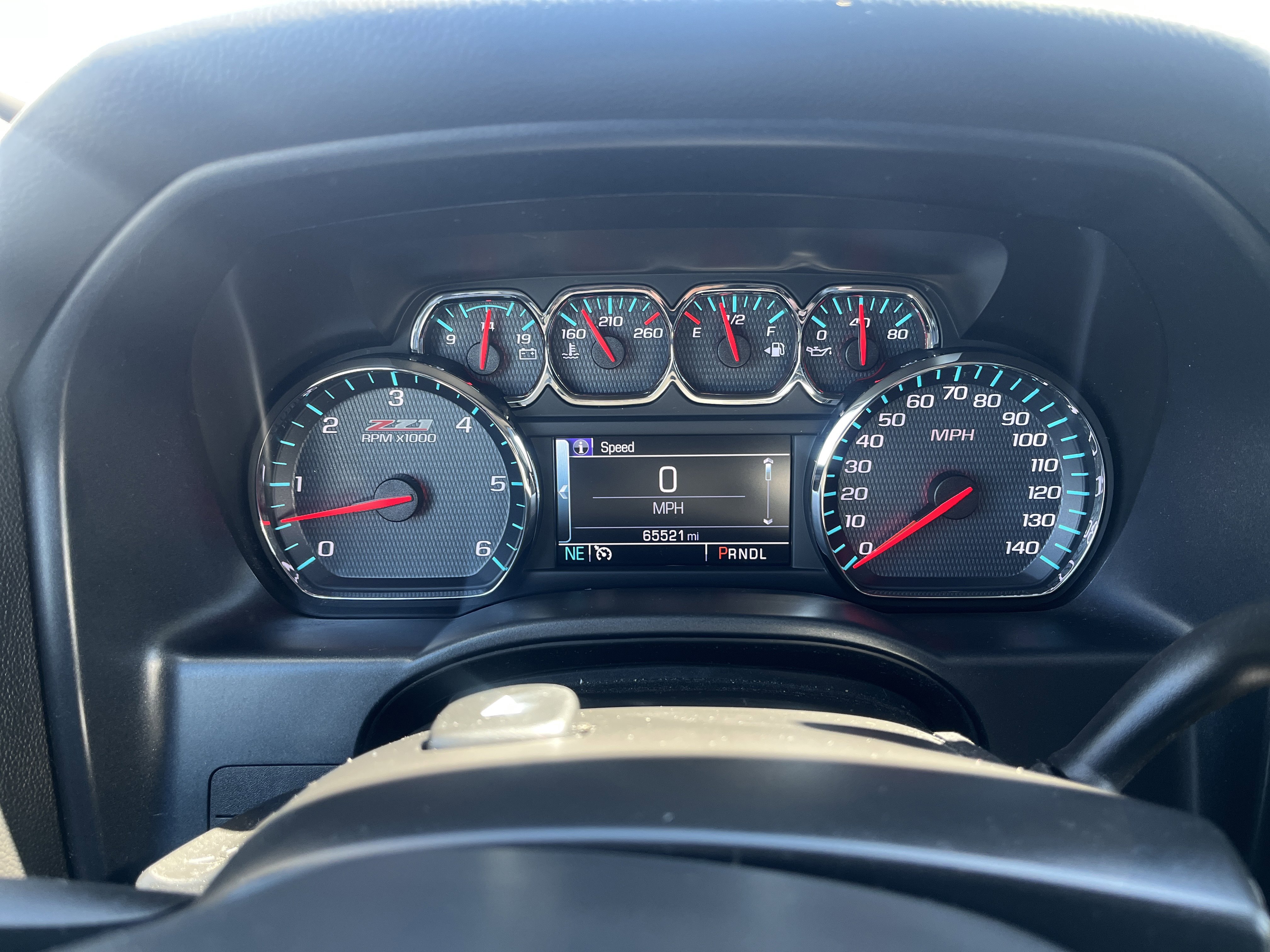 Used 2018 Chevrolet Silverado 1500 LT w/ All Star Edition AWD/4WD image 18