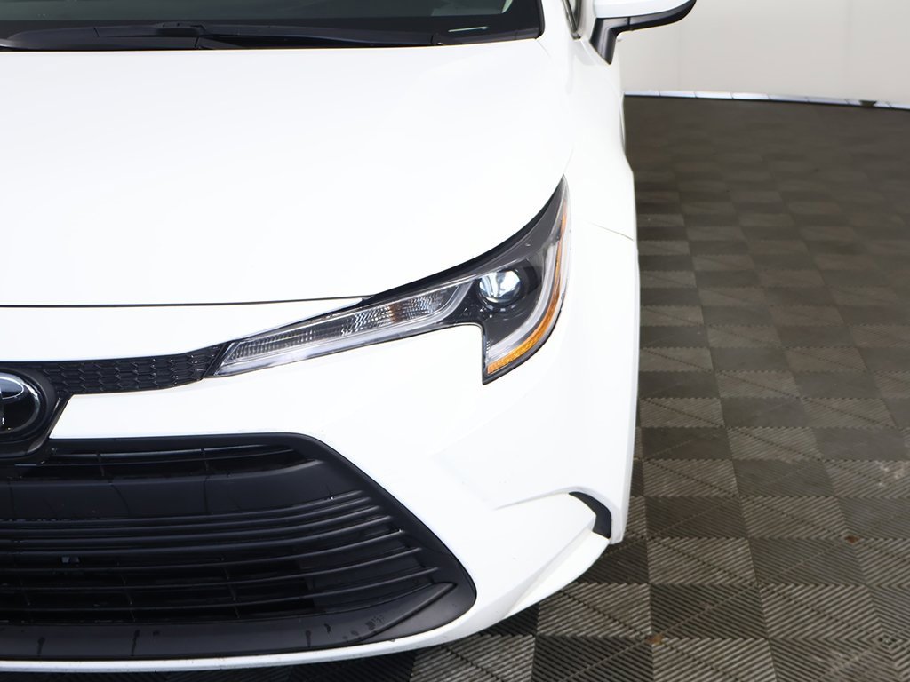Used 2024 Toyota Corolla LE image 11