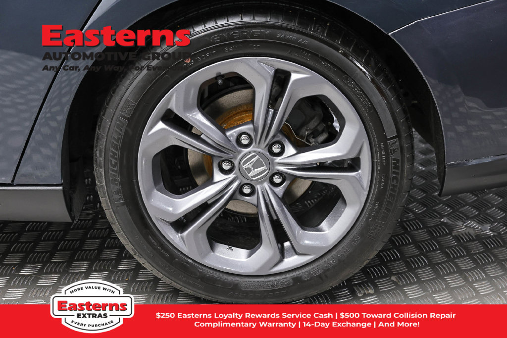Used 2023 Honda Accord EX image 9