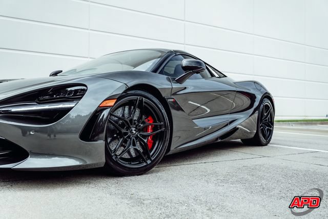 Used 2020 McLaren 720S Performance RWD image 32