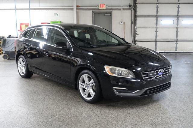 Used 2015 Volvo V60 T5 Platinum w/ Climate Package AWD/4WD image 1