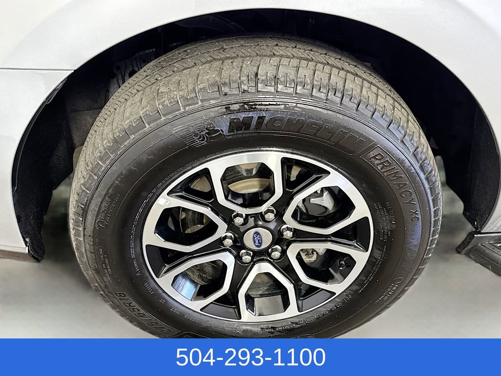 Certified 2024 Ford Expedition XLT image 32