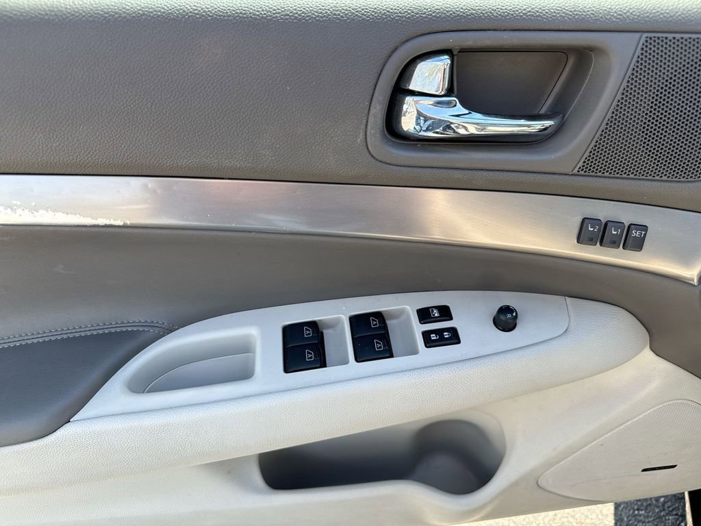 Used 2013 INFINITI G37 Journey w/ Premium Pkg RWD image 21