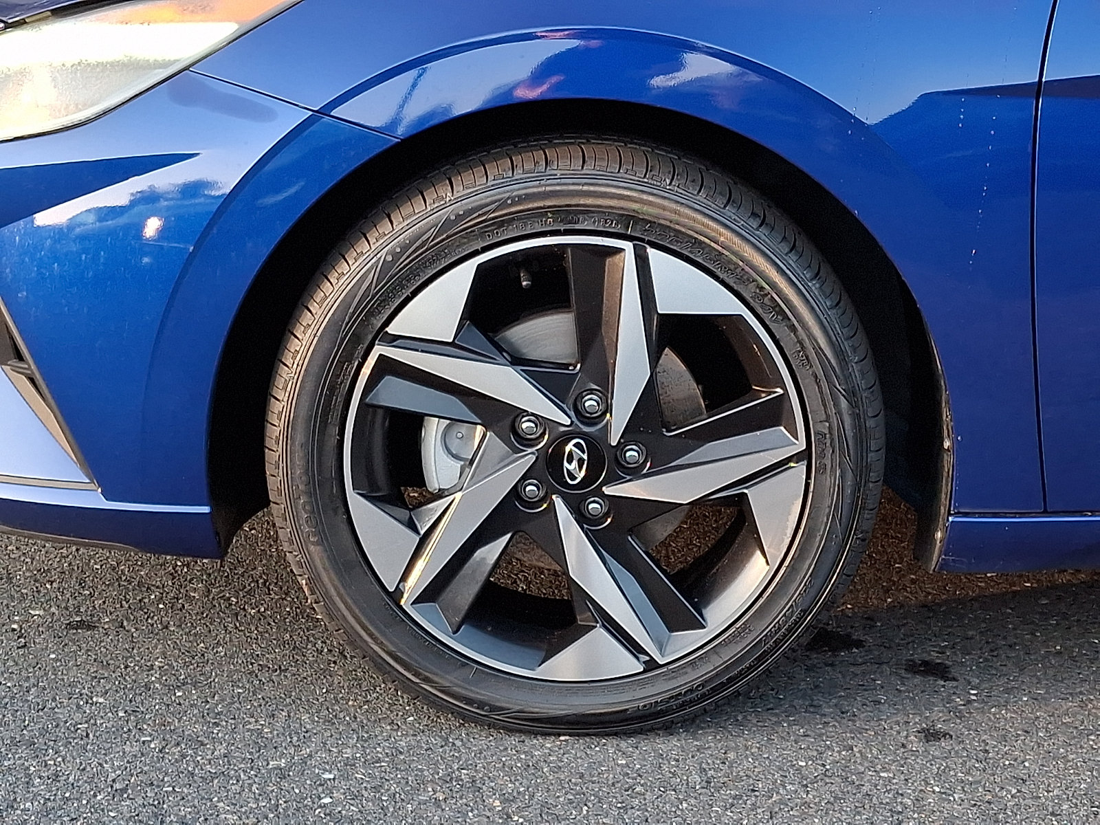 Certified 2023 Hyundai Elantra SEL w/ Convenience Package FWD image 8