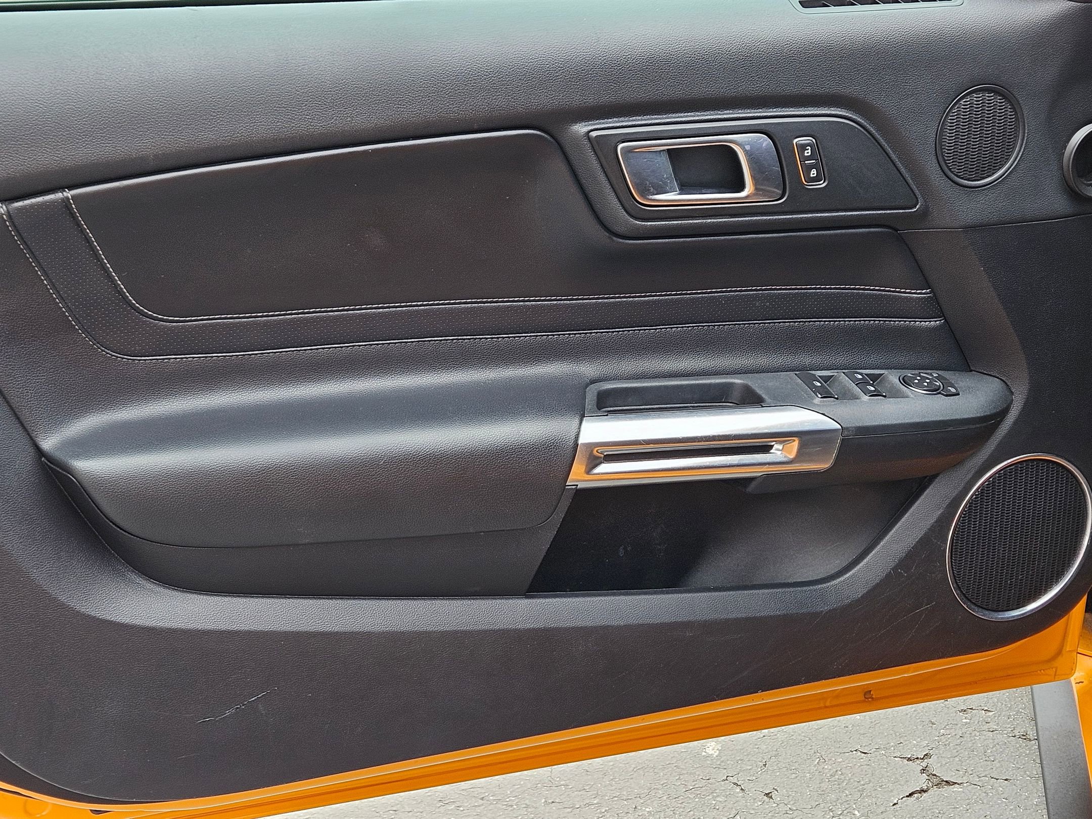 Used 2018 Ford Mustang Premium w/ Equipment Group 201A image 18