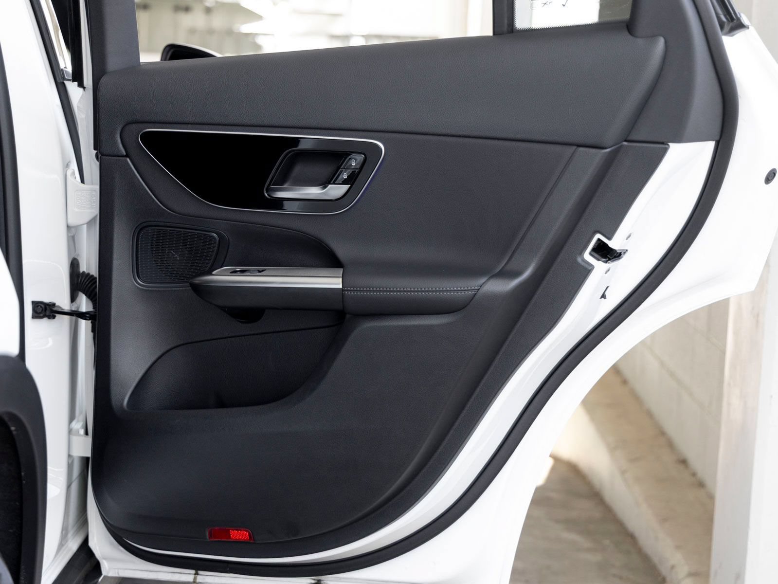 Certified 2026 Mercedes-Benz GLC 300 image 22
