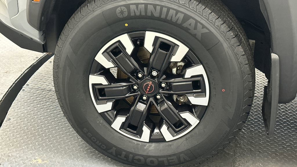 Certified 2023 Nissan Frontier PRO-4X w/ Pro Convenience Package image 18