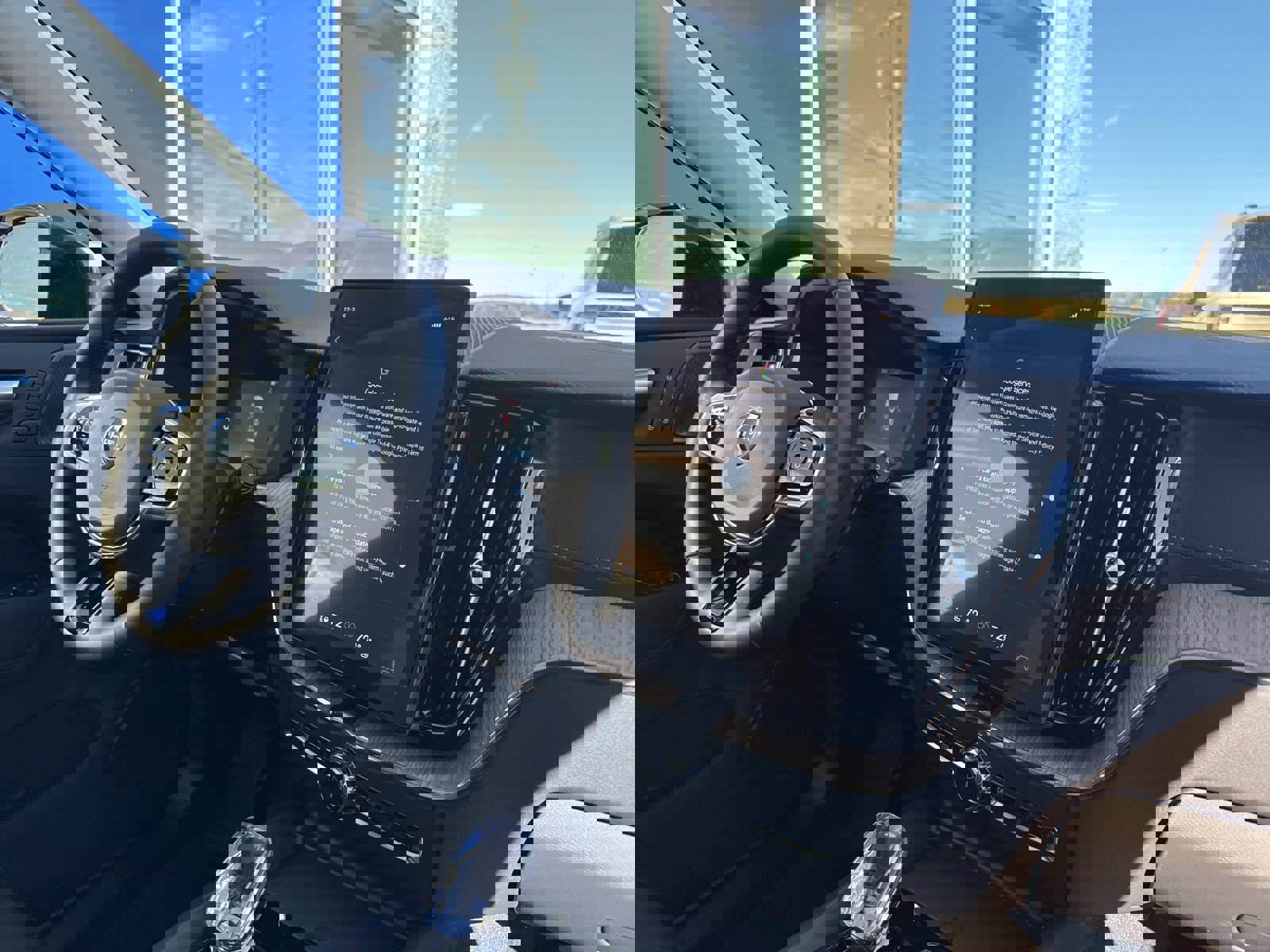 New 2026 Volvo XC60 B5 Ultra w/ Protection Package Premier image 16