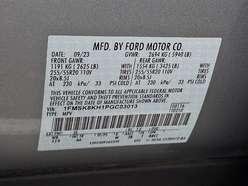 Used 2023 Ford Explorer ST-Line w/ Class IV Trailer Tow Package AWD/4WD image 31