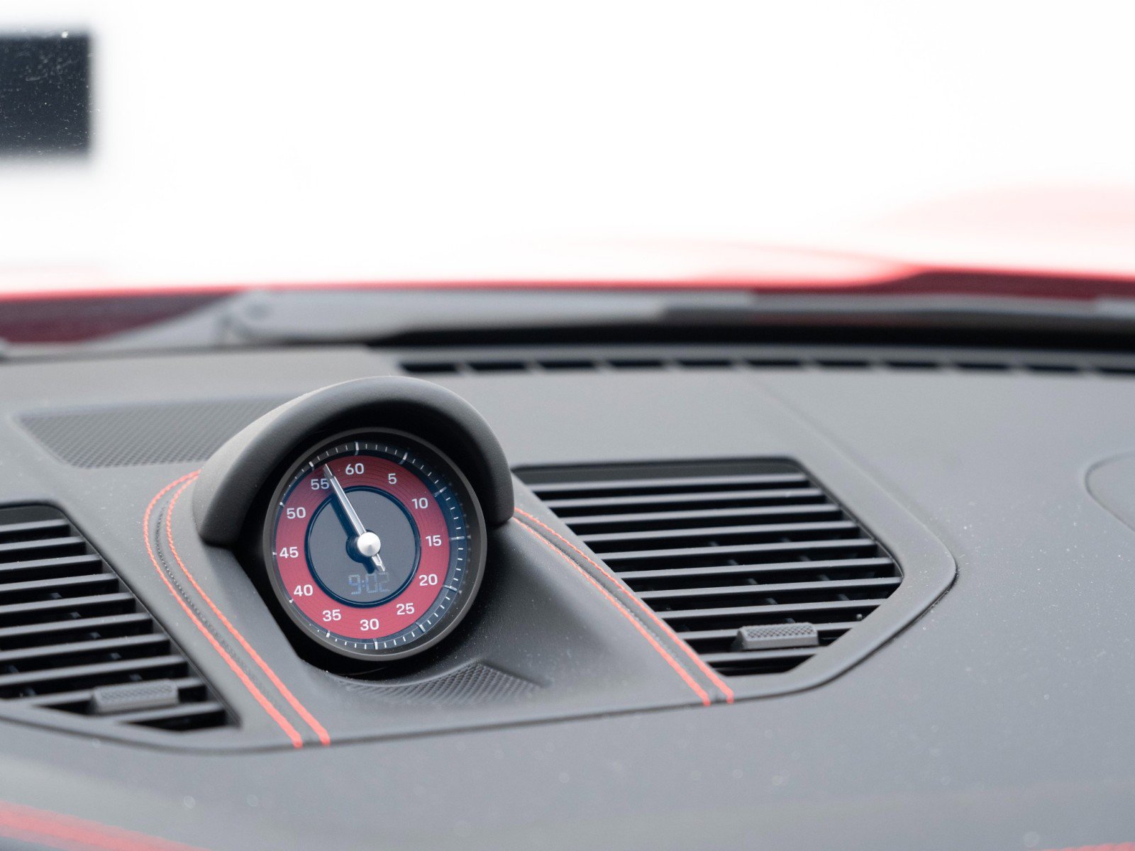 Certified 2025 Porsche 911 Targa 4 GTS image 28