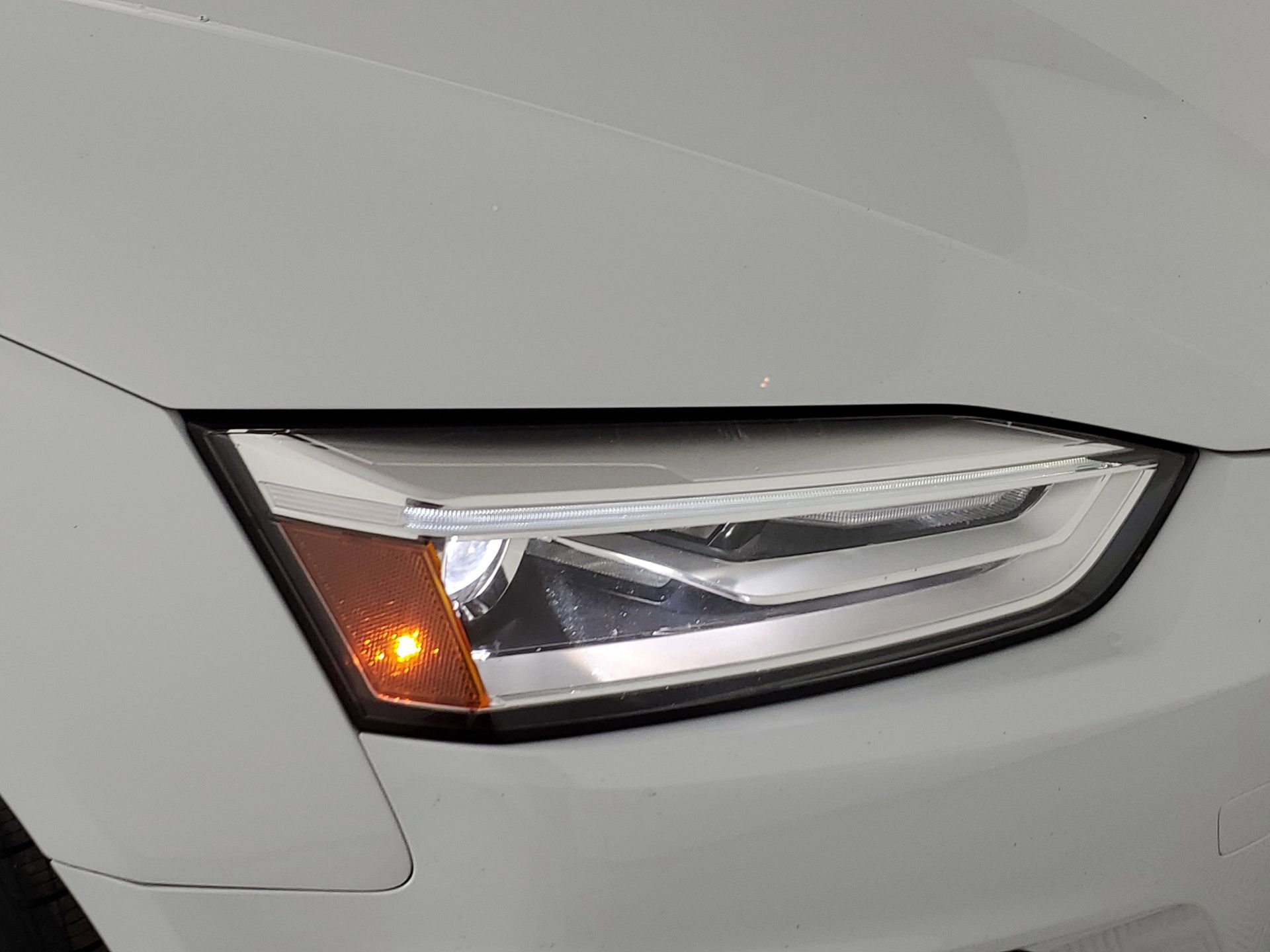 Used 2018 Audi A5 2.0T Premium w/ Convenience Package image 16