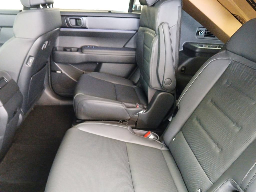 New 2026 Hyundai Santa Fe Calligraphy FWD image 14