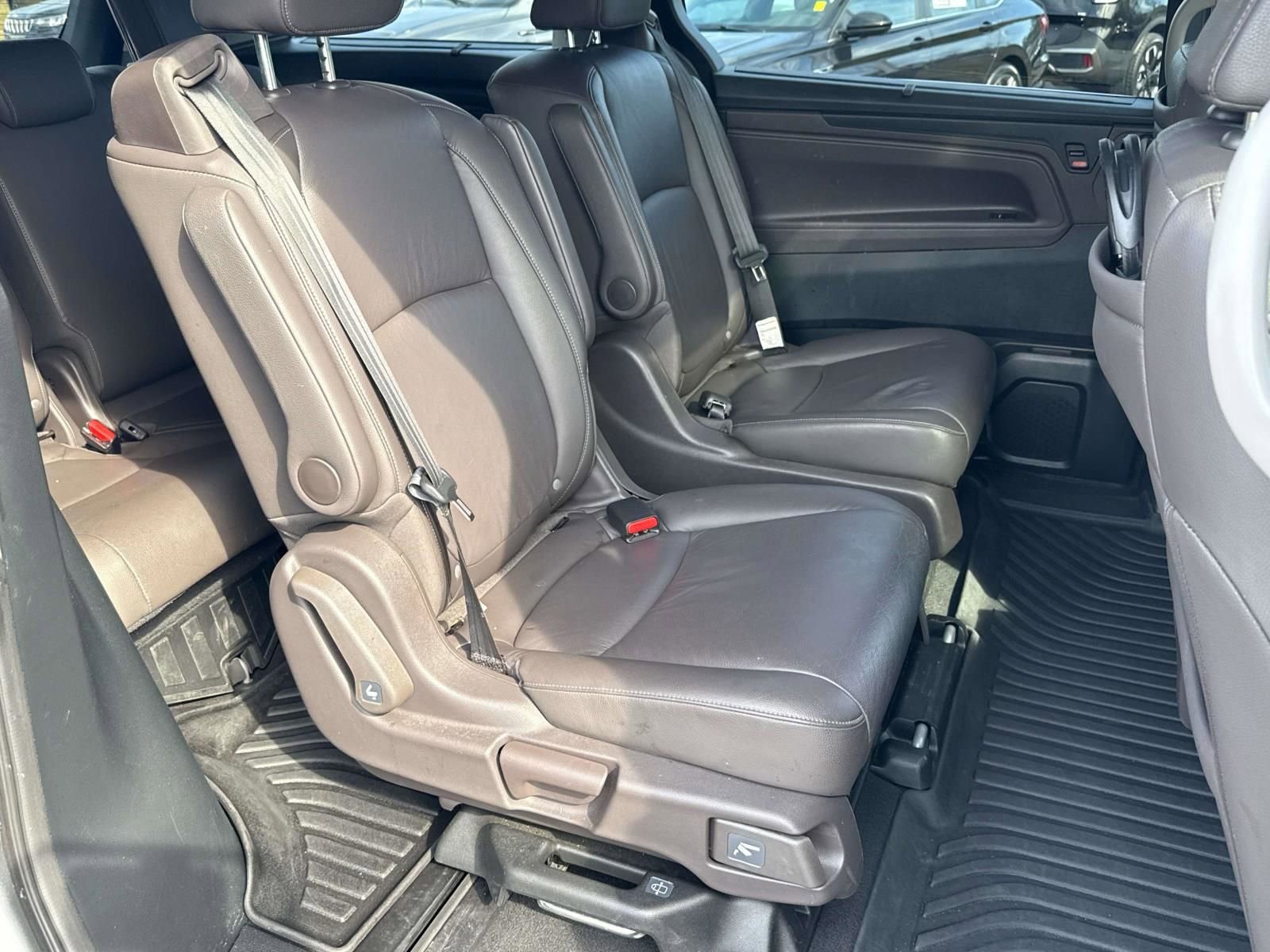 Used 2023 Honda Odyssey Touring image 30