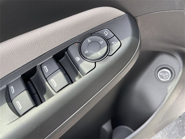 New 2025 Buick Envista Avenir image 13