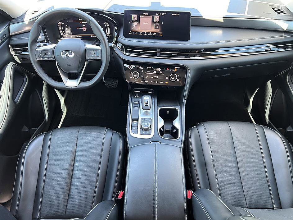 Used 2023 INFINITI QX60 Luxe FWD image 18