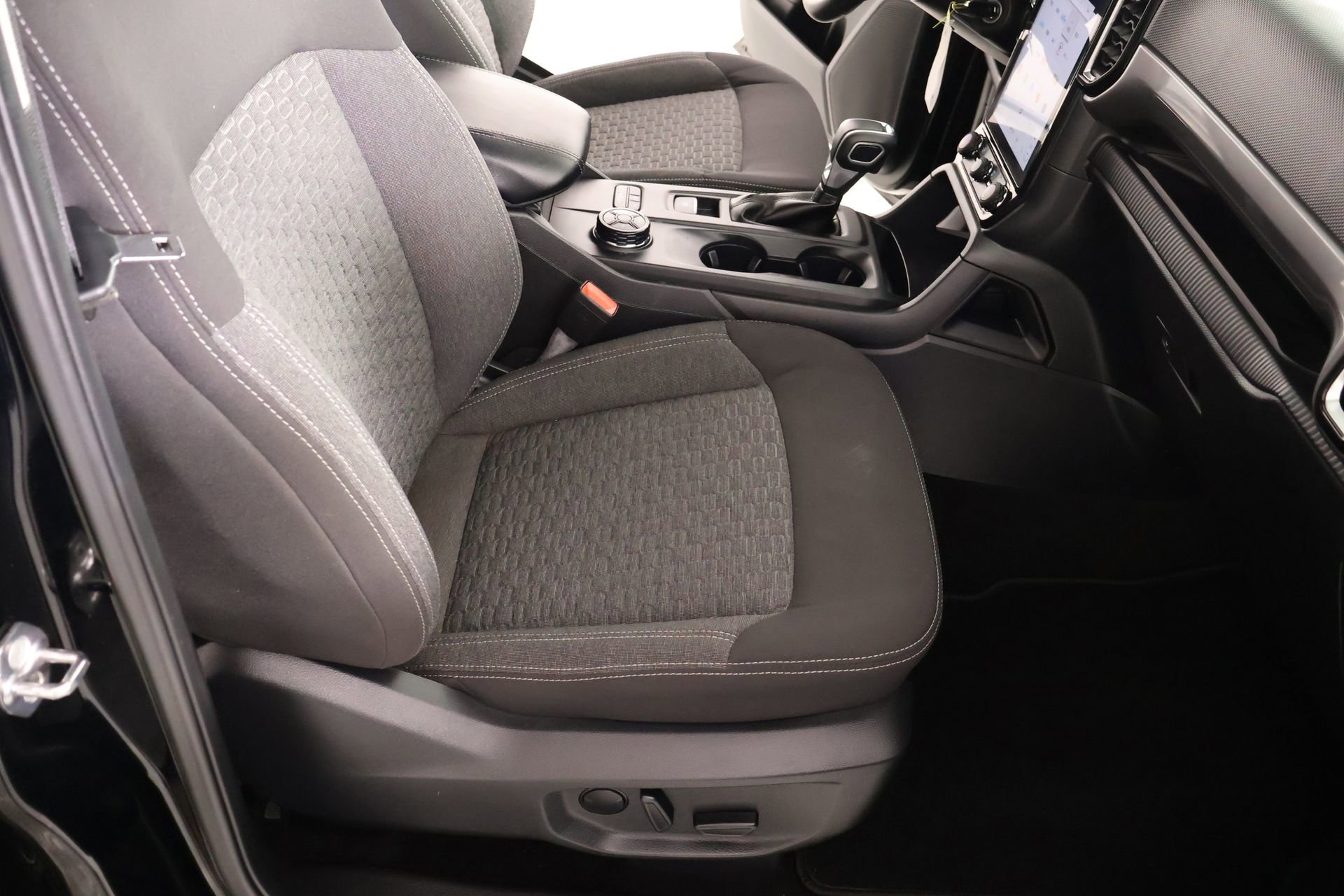 Used 2024 Ford Ranger XLT w/ FX4 Off-Road Package AWD/4WD image 13