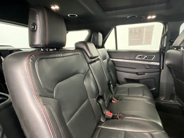 Used 2018 Ford Explorer Sport image 13