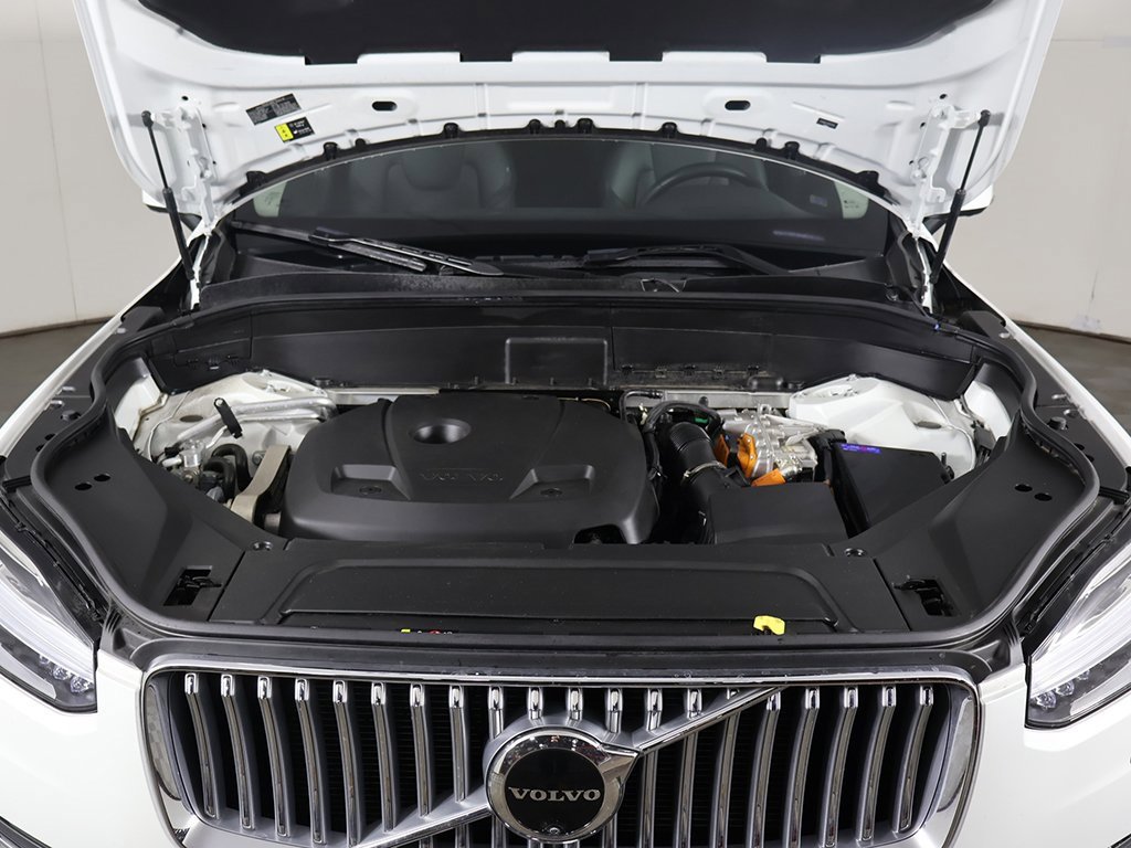 Used 2024 Volvo XC90 T8 Plus w/ Protection Package Premier image 23