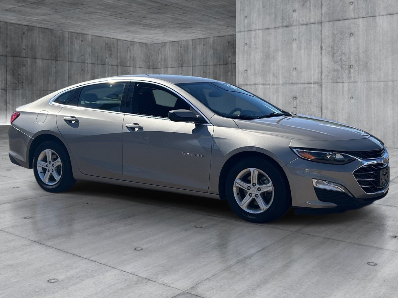 Used 2023 Chevrolet Malibu LT FWD image 7