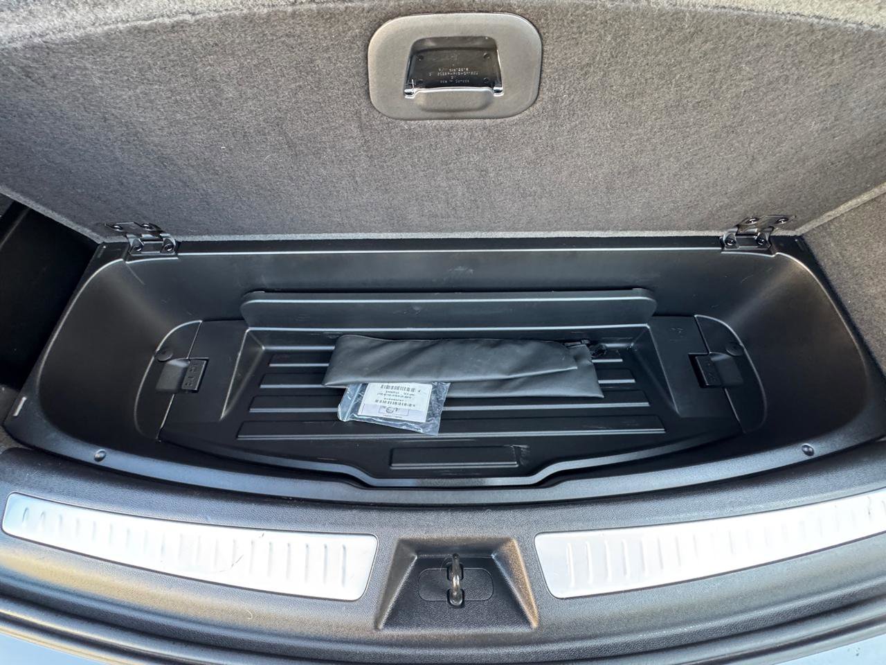 Used 2020 Cadillac XT6 Premium Luxury FWD image 22
