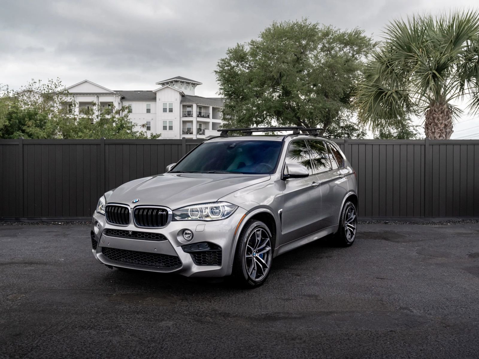 Used 2017 BMW X5 M image 8