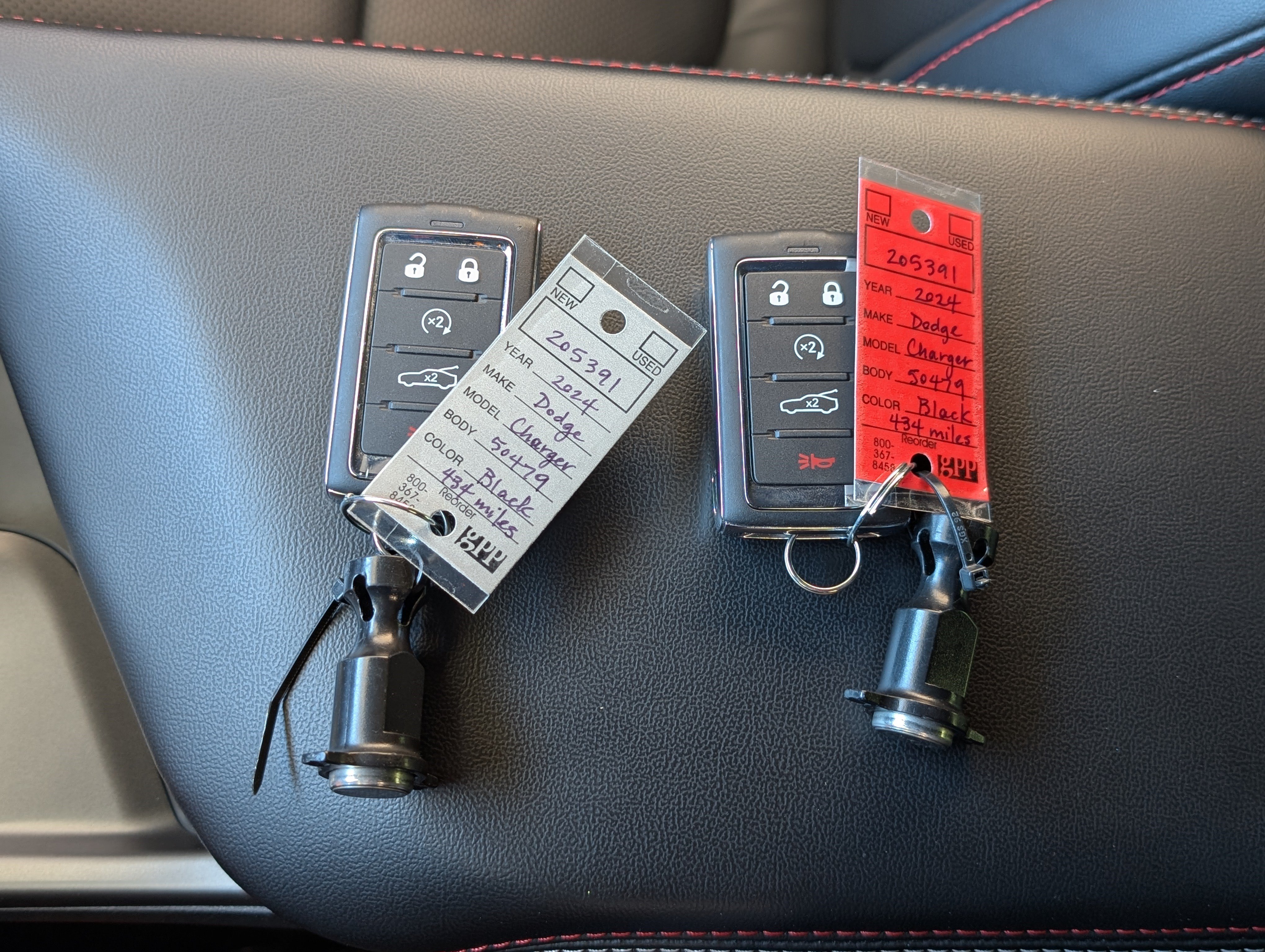 Used 2024 Dodge Charger Daytona R/T w/ Plus Group AWD/4WD image 34