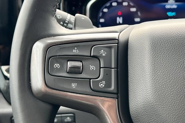 Used 2023 Chevrolet Silverado 1500 ZR2 w/ Technology Package AWD/4WD image 32