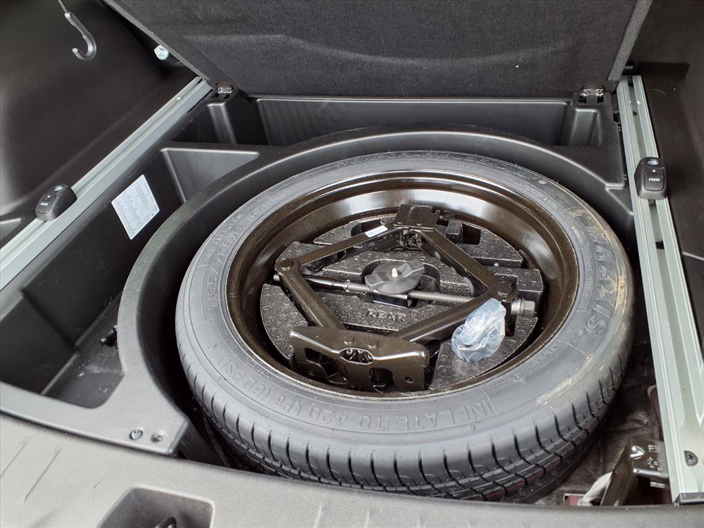 Used 2020 Chevrolet Blazer Premier w/ Driver Confidence II Package image 40