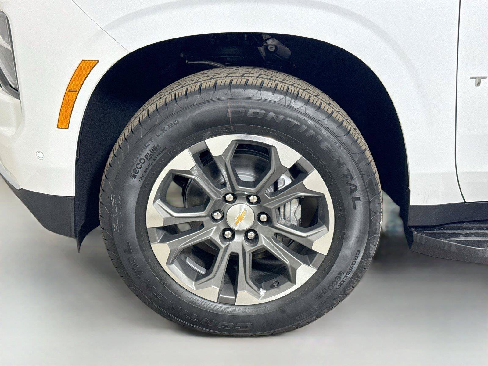 New 2026 Chevrolet Tahoe LT w/ Comfort Package AWD/4WD image 19