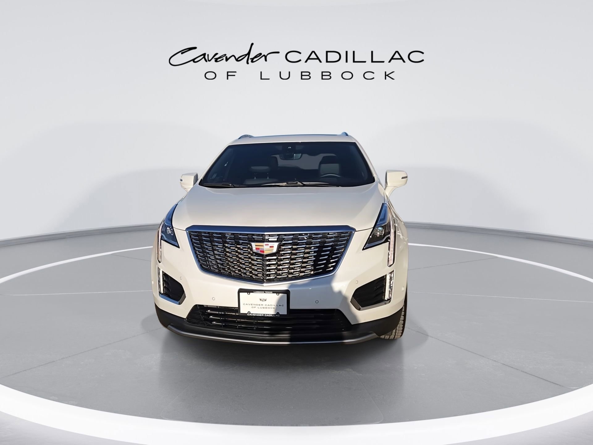 New 2025 Cadillac XT5 Premium Luxury w/ Technology Package FWD image 3
