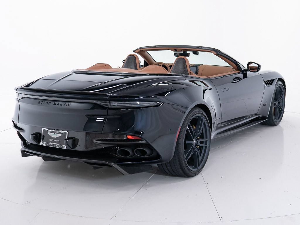 Used 2023 Aston Martin DBS Superleggera Volante RWD image 5