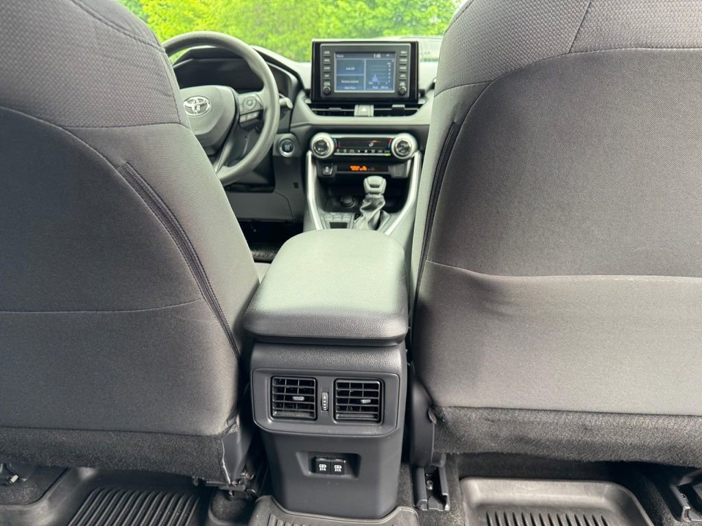 Used 2019 Toyota RAV4 XLE w/ All Weather Liner Package AWD/4WD image 19