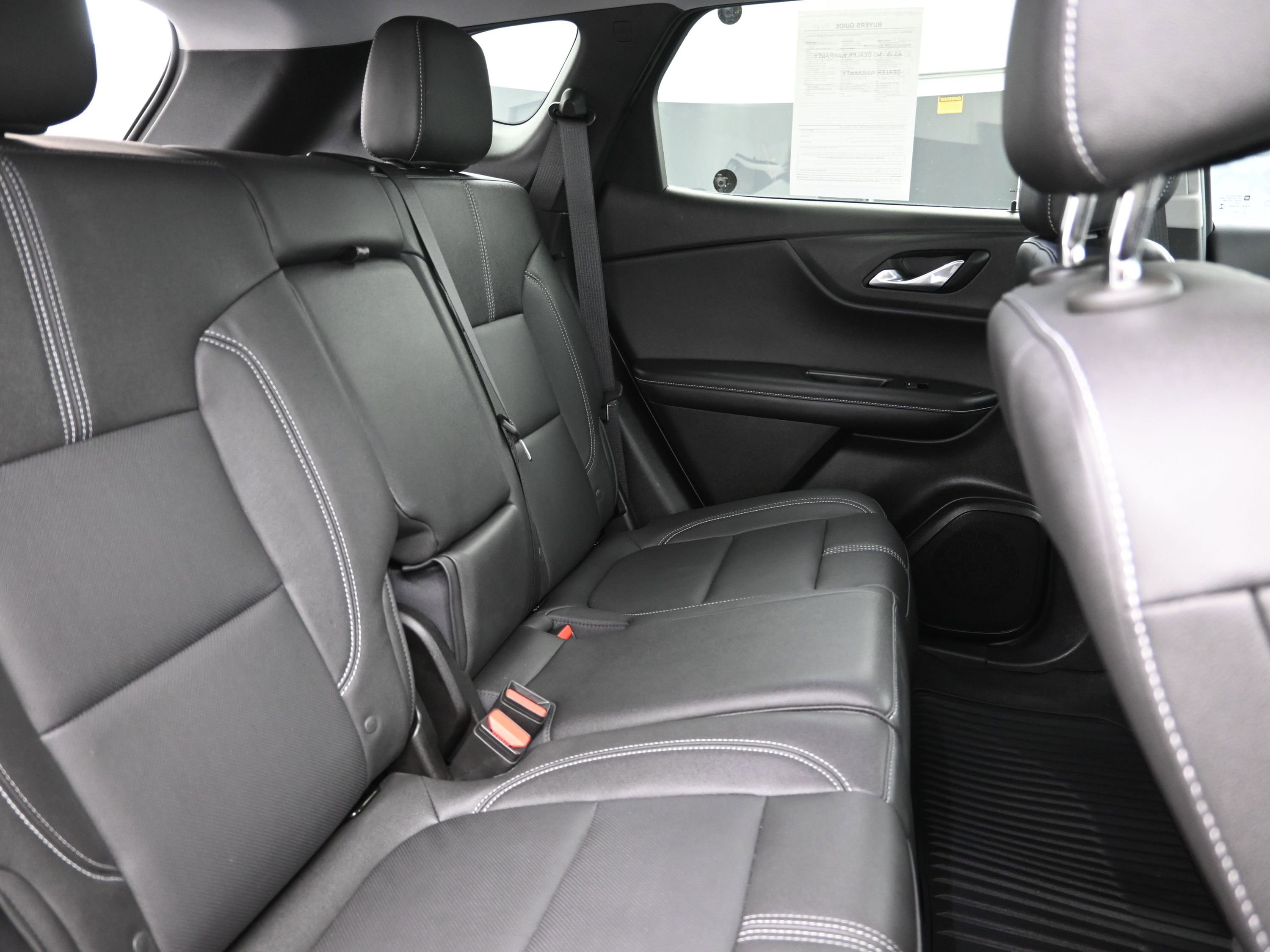 Used 2023 Chevrolet Blazer LT AWD/4WD image 24