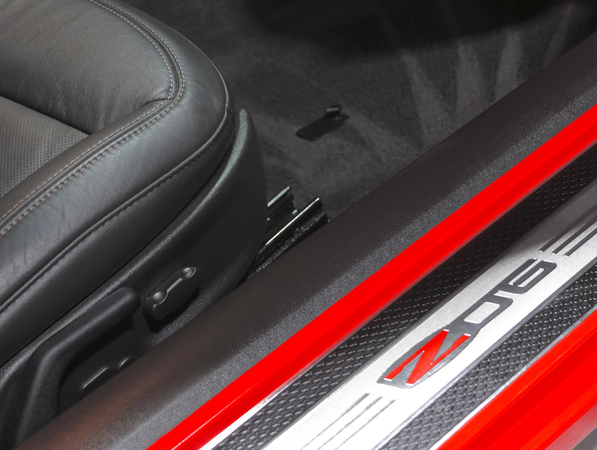 Used 2012 Chevrolet Corvette Z06 w/ 2LZ Preferred Equipment Group image 54