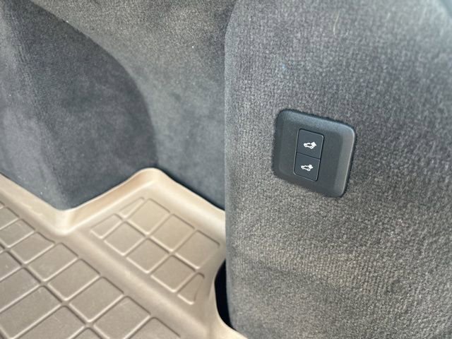 Used 2018 Land Rover Range Rover Sport HSE image 42